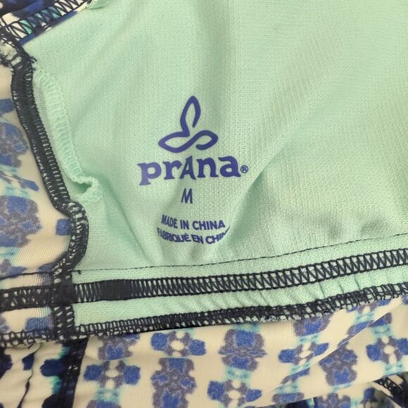 PRANA Moorea Tankini Top M Indigo Santorini Printed Swim Pool Tank EUC B6 - Picture 5 of 7